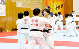 女子柔道部